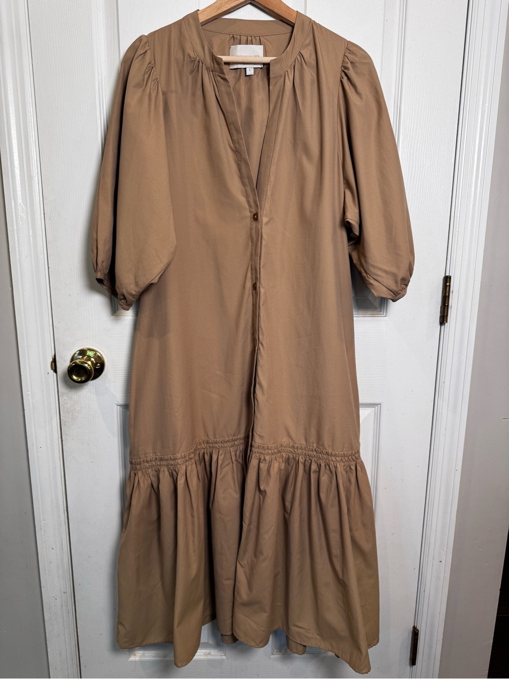Brochu Walker Palma Dress Sahara NWT Large Tiered Midi Puff Sleeve Quiet Luxury